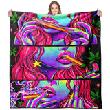 6 x Brand New HOLAVIDA Smoky Cool Girl Throw Blanket, Fluorescent Hippie Hippy Trippy Flannel Blanket, Glowing Decoration for Sofa, Couch, Bed and Room, 127cmx152cm - RRP €122.4