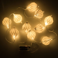 1 x RAW Customer Returns MIJOMA White paper fairy lights in diamond shape with 10 warm white LEDs, battery operated, approx. 5 x 7 cm, fairy lights with LED 165 cm long - RRP €16.25