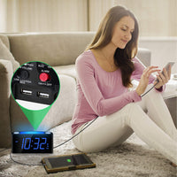 1 x RAW Customer Returns Bed Shaker Vibration Alarm Clock, 7 Dimmable Display, 7 Color Night Lights, 12 24, Battery Backup Settings, Large Alarm Clock for Bedroom, Cushions - RRP €29.99