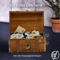 1 x RAW Customer Returns Heimfreude treasure chest Blackbeard 30x18.5x18.5cm made of solid pine wood with lock for a gift, decorative wooden box for storage or as a treasure chest for a treasure hunt - RRP €38.27