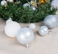 1 x RAW Customer Returns 100 Christmas tree balls set 3 4 6cm, unbreakable Christmas balls made of plastic matt glossy glittery, reusable Christmas tree decoration Christmas gifts for indoors and outdoors white, silver, glitter  - RRP €33.99