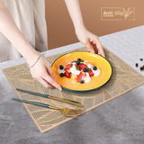 1 x Brand New FYY Set of 6 PVC Placemats, Dining Placemats, Washable Non-Slip Heat Resistant Plastic Placemats, Durable Stain Resistant Placemats, 46 x 30 cm, Gold - RRP €20.99