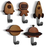 1 x RAW Customer Returns BIROYAL children s coat rack, coat hooks for children, wall hooks made of walnut wood coat hooks, children s wall hanger, rocket astronaut spaceship planet incl. 5 black metal hooks  - RRP €15.86