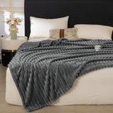 1 x RAW Customer Returns Cuddly Blanket - Warm Fluffy Bedspread and Sofa Blanket - Stripe Design Mom, Women and Girlfriend Dark Grey, 200x230cm  - RRP €30.24