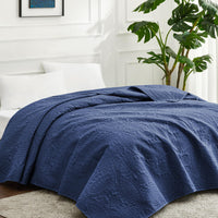 1 x RAW Customer Returns Love s cabin bedspread 240x260 navy blue, ultra soft bed quilt lightweight microfiber bedspreads bed cover 240x260, modern bedspread with coin pattern for all seasons without pillowcase  - RRP €36.19