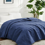 1 x RAW Customer Returns Love s cabin bedspread 240x260 navy blue, ultra soft bed quilt lightweight microfiber bedspreads bed cover 240x260, modern bedspread with coin pattern for all seasons without pillowcase  - RRP €36.19