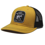 1 x RAW Customer Returns Trucker type cap - Curved visor - Adjustable snapback cap - Patch embroidery Surf Monkey mustard black - RRP €29.75