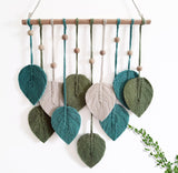 1 x Brand New Induslyfe Macrame Wall Hanging Leaves, Boho Chic Feather Wall Hanging, Boho Home Wall Decoration, Handmade Boho Yarn Woven Wall Art Tapestry for Room Window Decoration Green Sage Green Beige - RRP €20.16