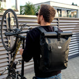 1 x RAW Customer Returns Welhero 3in1 bicycle bag for luggage rack 20-25L - Suitable as a luggage rack bag, backpack and shoulder bag - 100 waterproof and reflective - rear bicycle bag - laptop bag - RRP €53.44