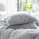 1 x RAW Customer Returns Sacebeleu Winter Bed Linen 135 x 200 cm 4-Piece Gray Light Gray Plush Long Hair Fluffy Flannel Beaver Duvet Cover Warm 2 Duvet Covers and 2 Pillowcases 80 x 80 cm with Zip - RRP €80.66