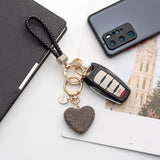 1 x RAW Customer Returns CHUQING Car Keychain for Women, Glitter Rhinestone Keychain, Key Pendant Gift for Birthday Women Girlfriend Mom,White - RRP €9.16