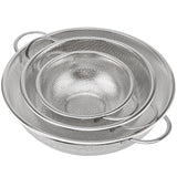 1 x RAW Customer Returns CHEUKYIU Set of 3 Stainless Steel Sieves, 16.5 22.5 28.5cm Micro-Perforated Kitchen Sieve Pasta Sieve with Handles and Base, Sieve Set Stainless Steel Sieve Fine Mesh for Pasta, Vegetables, Food - RRP €18.19