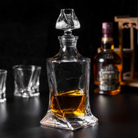 1 x RAW Customer Returns KANARS 7 Pieces Whiskey Bottles and Glasses, Crystal Whiskey Decanter, 800ml Bottle with 6x 300ml Glasses, Beautiful Gift - RRP €70.57