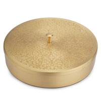 1 x RAW Customer Returns Ajuny Handmade Round Brass Golden Spice Box with Embossed Lid Beautiful Design 7 Spice Containers and 1 Designer Spoon Masala Container Organizer Gifts - RRP €55.99