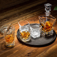 1 x RAW Customer Returns KANARS Whiskey Carafe Set, 800 ml Whiskey Decanter with 4x 300 ml Glasses, Lead-Free Crystal Glasses, Beautiful Gift Box, 5-Piece, High Quality - RRP €65.99