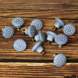 1 x RAW Customer Returns Auped 12 Vintage Style Furniture Knobs 34 mm for Kitchen Cabinet Vintage Drawer Knobs Retro Furniture Knobs Flower Design Drawer Knobs for Furniture Drawer Cabinet Grey  - RRP €15.99