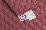 1 x RAW Customer Returns Textilhome - Malu Sofa Cover, 2 Seater, Reversible Quilted Sofa Protector. Color Red C 4 - RRP €30.08