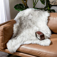 1 x RAW Customer Returns MIULEE Faux Fur Rug Fluffy Soft Warm Modern Floor Mat Sofa Mat Faux Fur Decorative Fur Irregular Bed Rug Wool Longhair Look Cozy 60x90 cm White Grey - RRP €23.32